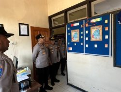 Selain Mengecek Mako Polsek Pucanglaban, Kapolres Tulungagung Juga Memberikan Arahan dan Motivasi Kepada Personil
