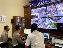 Cegah Penumpukan Kendaraan di Traffic Light, Satlantas Polres Tulungagung dan Dishub Survei Durasi Traffic Light