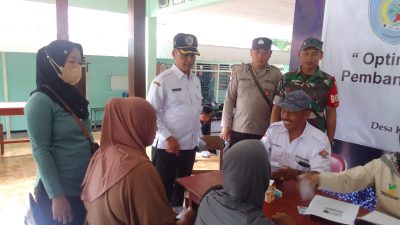 Kadinsos Tulungagung Kembali Salurkan Bansos DBHCHT, Dinsos Selalu Berikan Yang Terbaik Untuk Masyarakat Tulungagung