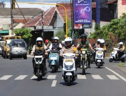 Fokopimda Tulungagung Patroli Naik Sepeda Motor Listrik Cek Kesiapan TPS Pemilu 2024