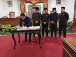 Rapat Paripurna DPRD Tulungagung Menyetujui Empat Ranperda Menjadi Perda