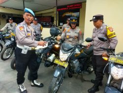 Pastikan Kendaraan Dinas Kondisi Siap Operasional, Kapolsek Karangrejo Gelar Apel Ranmor