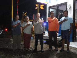 Ramadan Kasih, Sembari Patroli Kapolres Tulungagung Berbagi Sembako